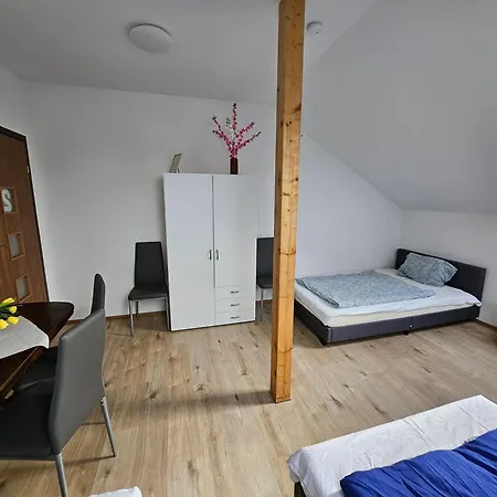 Apartment Wohngemeinschaft- Einzelne *