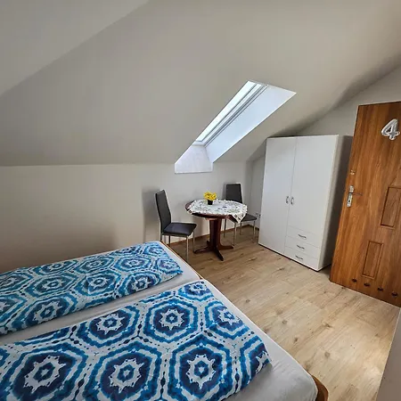 Apartment Wohngemeinschaft- Einzelne *