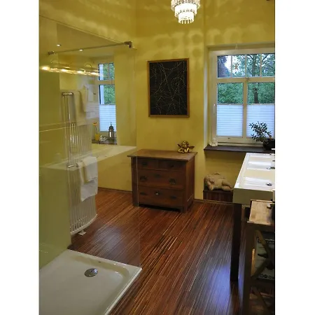 Reger Apartment *