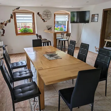 Holiday home -am Alten Dorfplatz- Dresden