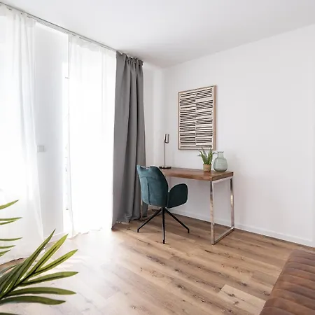 Neues 2 Schlafzimmer Mit Rooftopterrace Apartment