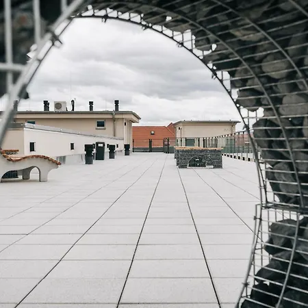 Apartament Oasis - Wohnen In - Netflix - Tiefgarage - Dachterrasse Drezno