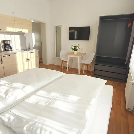Hotel apartamentowy Good Mit Kostenlosen Parkplaetzen