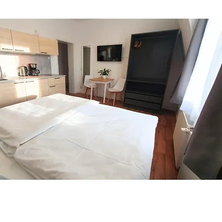 Hotel apartamentowy Good Mit Kostenlosen Parkplaetzen