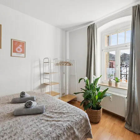 Sonniges Privatparkplatz Suedterrasse 아파트 드레스덴