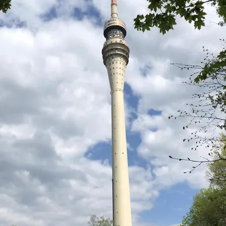 Gemuetliche In Niederpoyritz Mit Garten Apartment Dresden