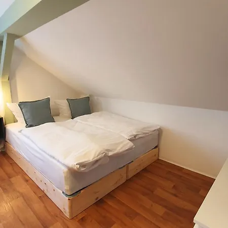 Good Mit Kostenlosen Parkplaetzen Hotel apartamentowy Drezno