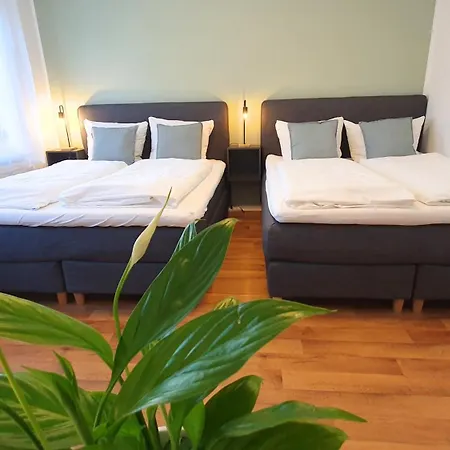 Good Mit Kostenlosen Parkplaetzen Hotel apartamentowy