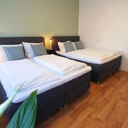 Hotel apartamentowy Good Mit Kostenlosen Parkplaetzen *