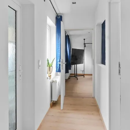 Exclusive Bungalow! 4 Rooms, 8 People, 2x Parking * Dresden