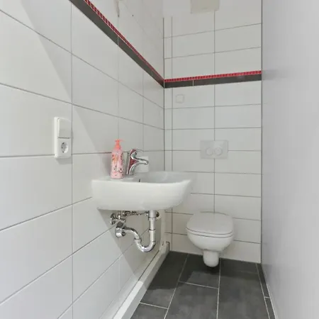 Exclusive Bungalow! 4 Rooms, 8 People, 2x Parking