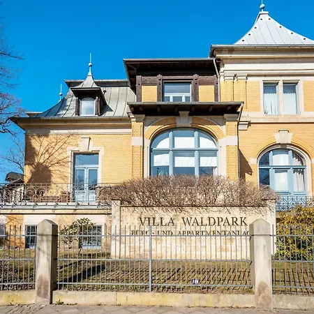 Apartment Waldpark *
