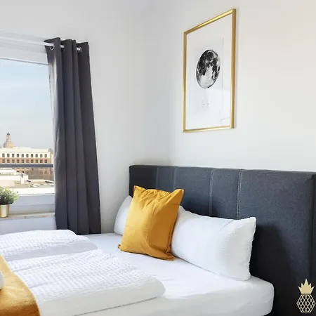 Apartment Pineapple Zwinger Xi *