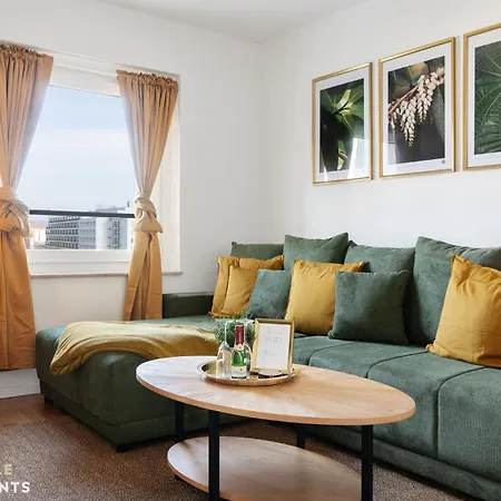 Pineapple Zwinger Xi Apartment Dresden