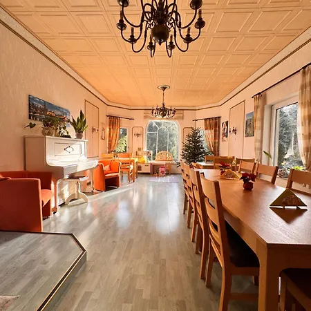 Homestay W.i.p. Welt Im Park