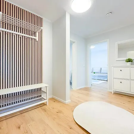 Apartment Neue 3-zimmer-wohnung - Hochwertig Moebliert, Zentral & Mit Balkon Dresden
