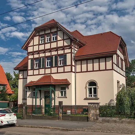 Gast Hotel