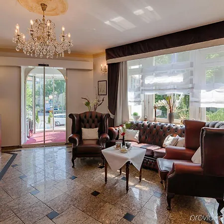 Smetana Hotel 4*