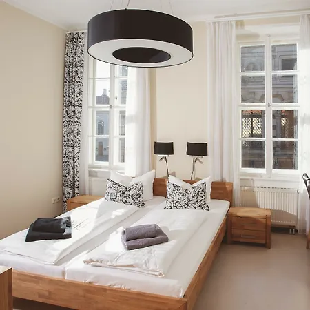 Hofgaertnerhaus 3*
