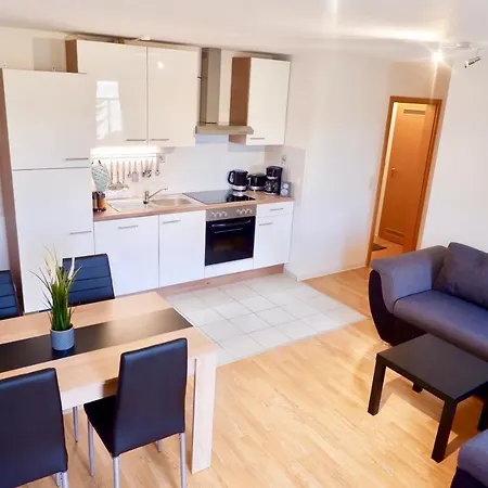 Gruener Weg Apartment *